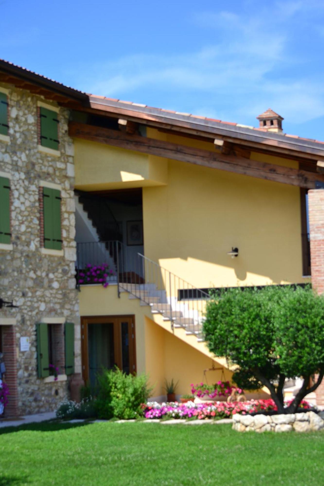 Agriturismo Le Campagnole Бардолино Экстерьер фото